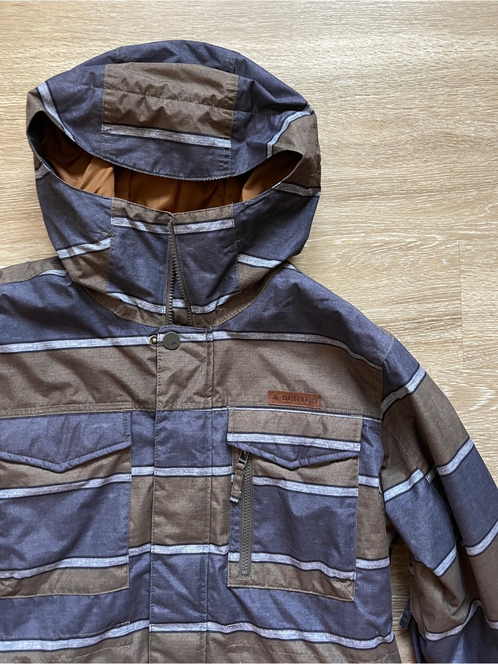 Burton MB Covert Jacket - Picture 2 of 12